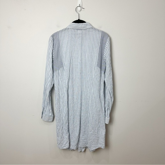 cabi Pucker Stripe Button Down Blue White Shirt Style #244 - Picture 4 of 7